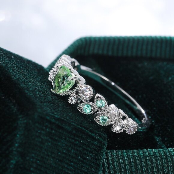 🔥Heart shape CZ Eternity 925 Silver Plated Fashion Ring for Women, L077 - Picture 4 of 4